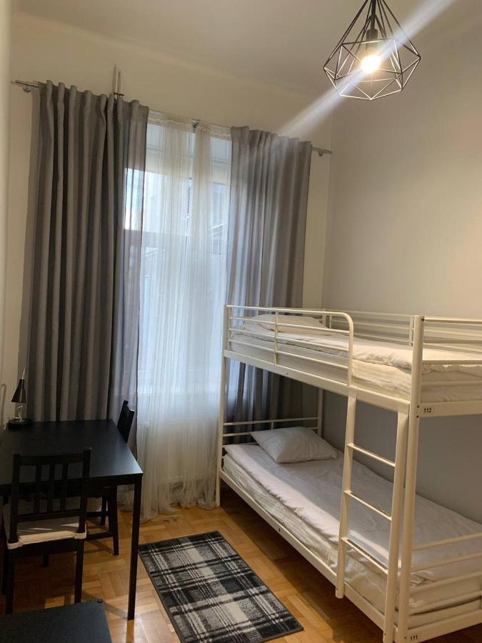 Cent Hostel Lublin Exteriör bild