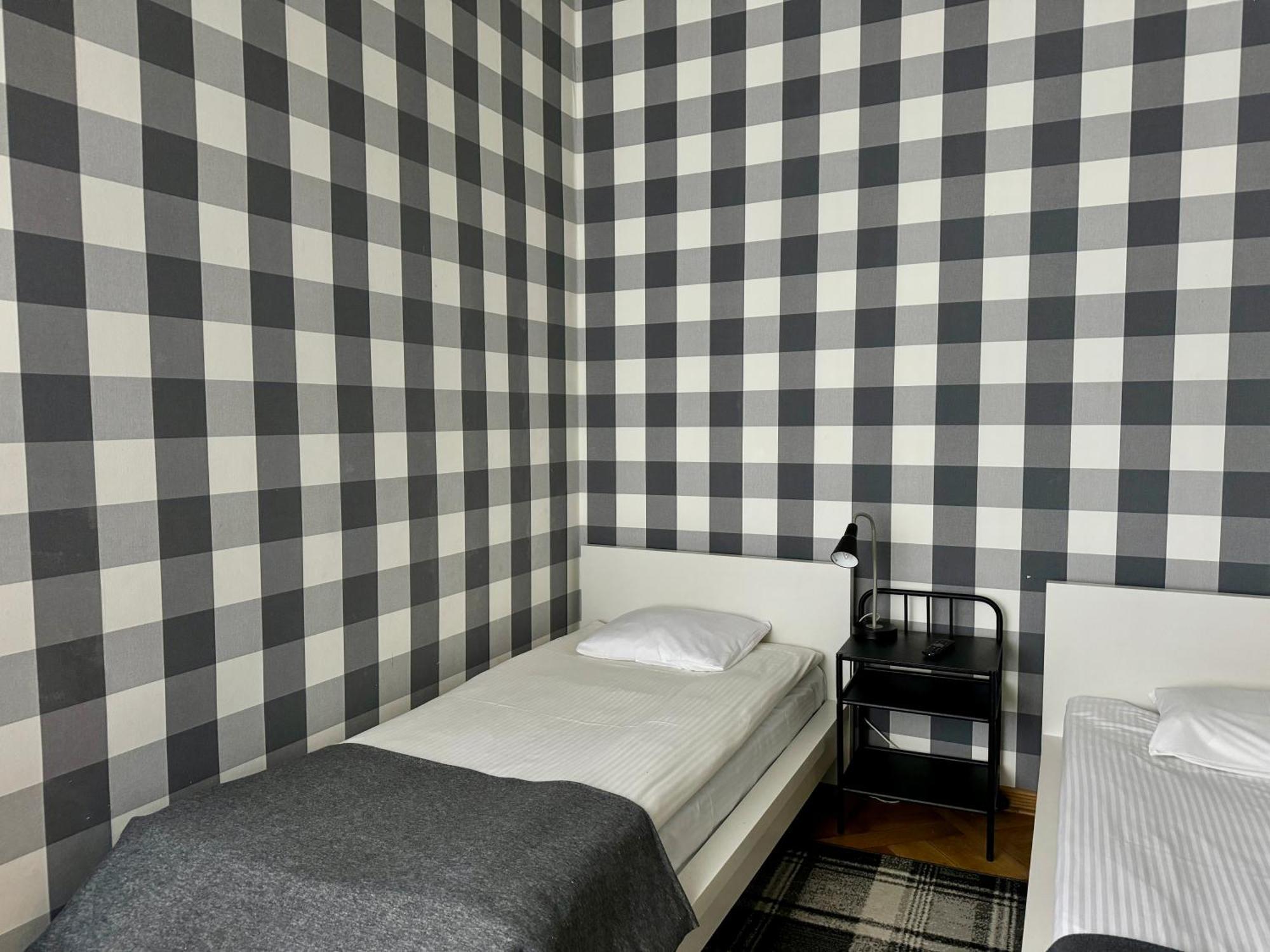 Cent Hostel Lublin Exteriör bild