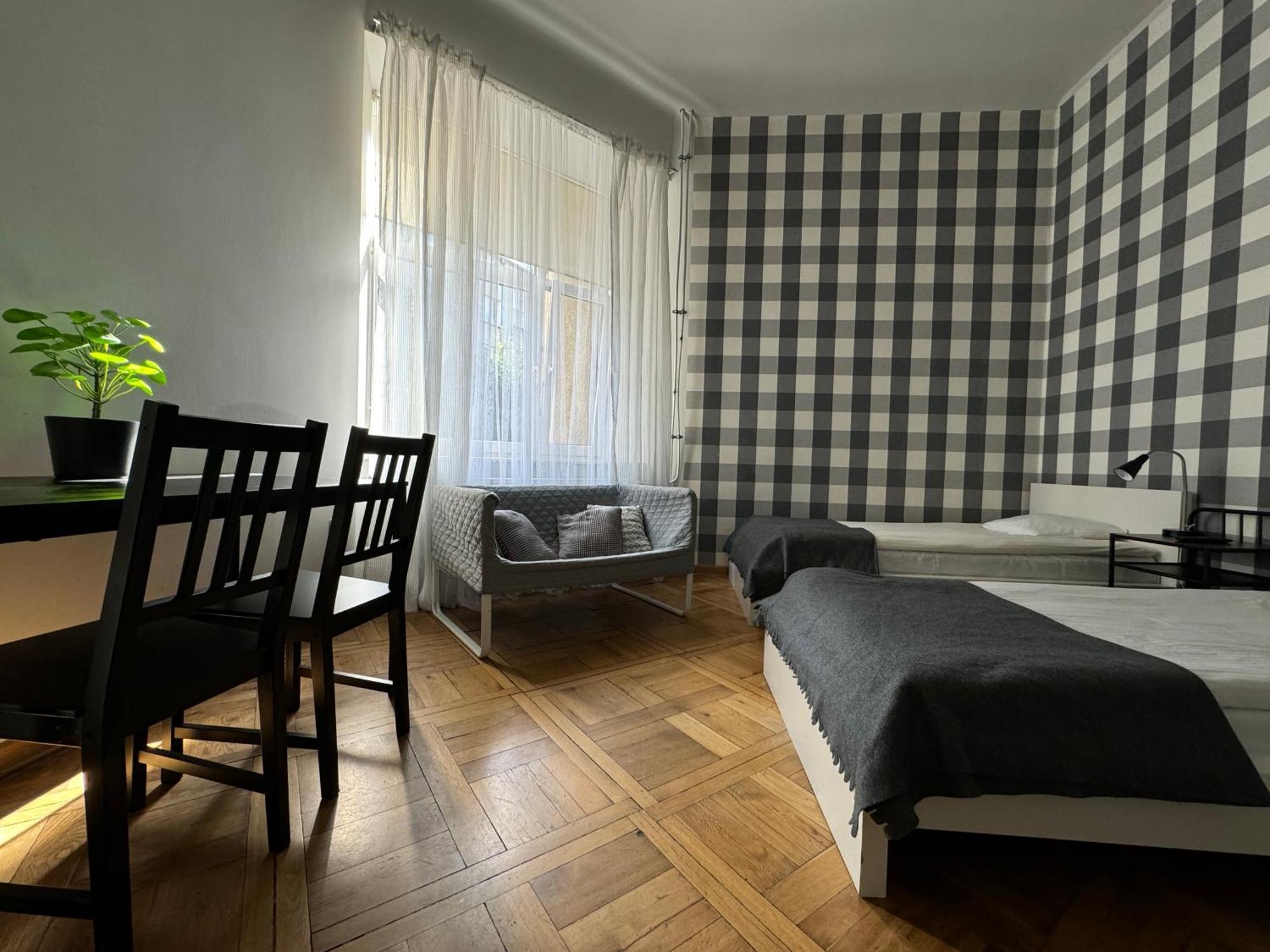 Cent Hostel Lublin Exteriör bild